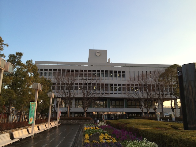 芦屋市役所本庁舎