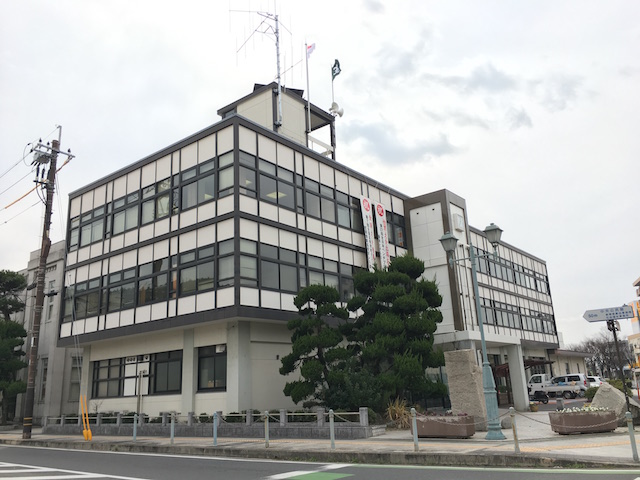 笠岡市役所本庁舎